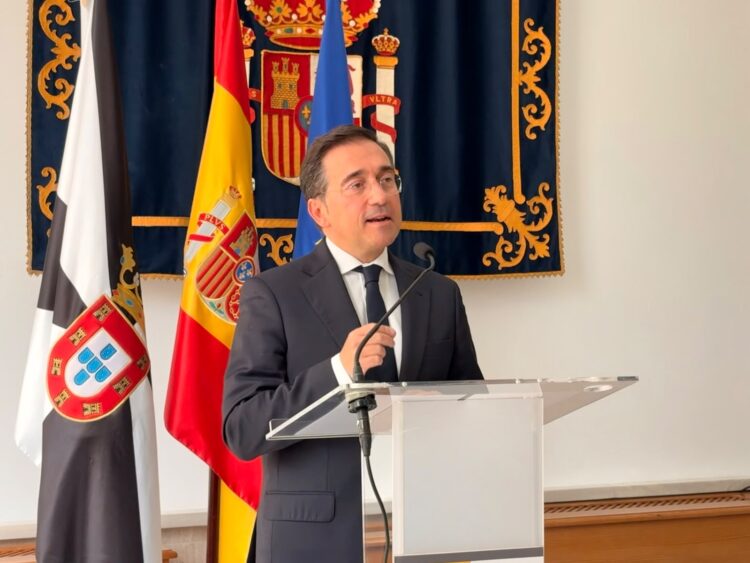 comparecencia-ministro-asuntos-exteriores-jose-manuel-albares-crisis-ceuta-7