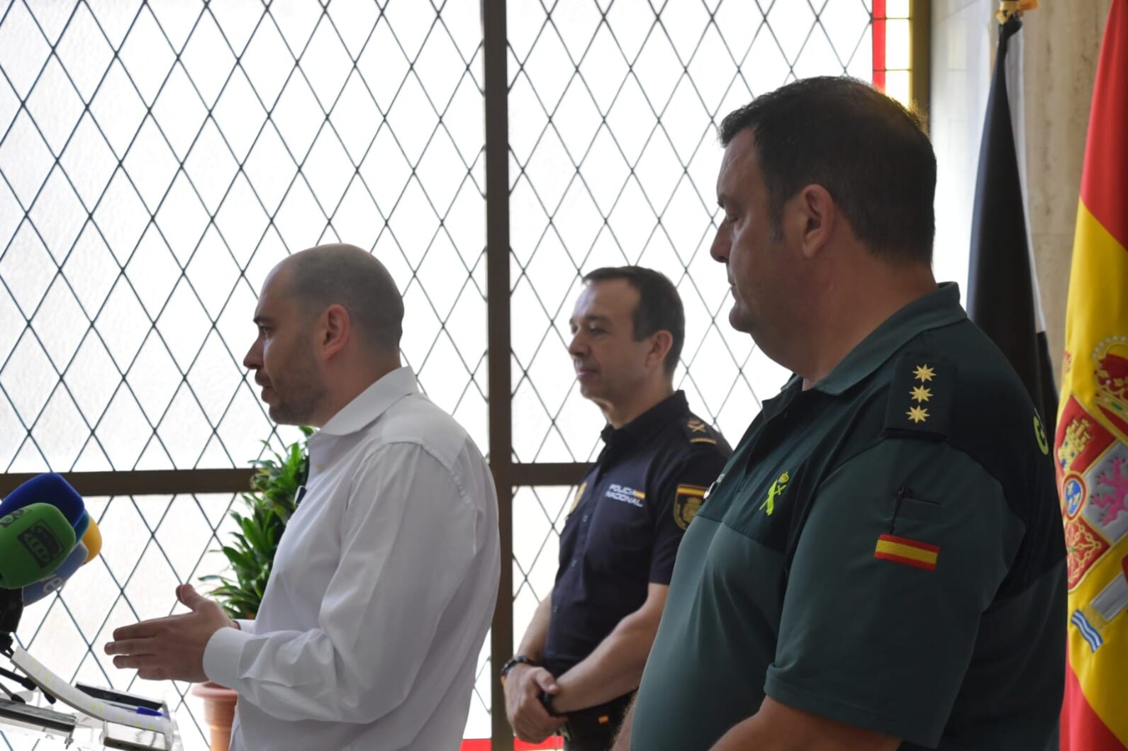 delegado-gobierno-ceuta-miguel-angel-perez-triano-refuerzo-policia-nacional-guardia-civil-entrada-masiva-inmigrantes-10