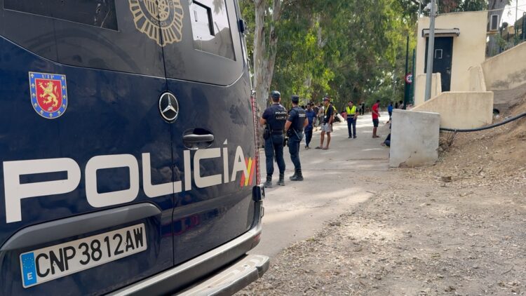 desgaste-ceti-historias-humanas-llenas-esperanza-policia-gente-buena-15