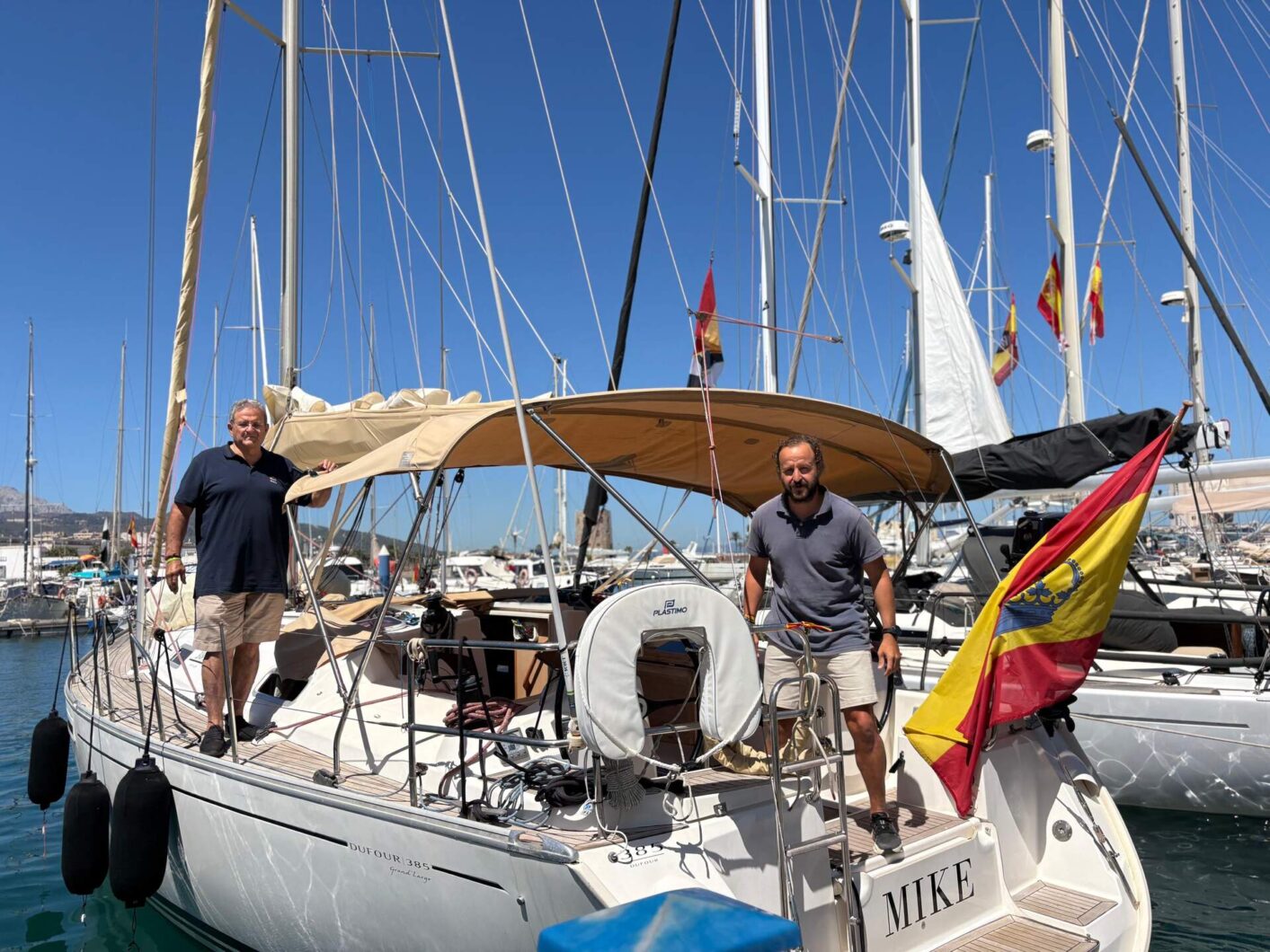 fragatas-solidarias-llegan-ceuta-10
