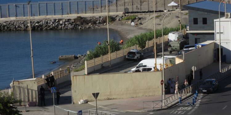 frontera-ceuta-normalidad-aparente-mientras-tarajal-muestra-cicatrices-37