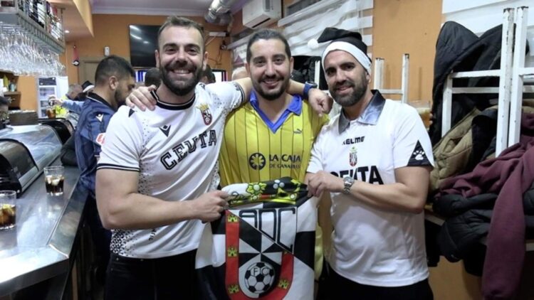 hinchas-las-palmas-contra-directiva-presidente-no-representa-aficion