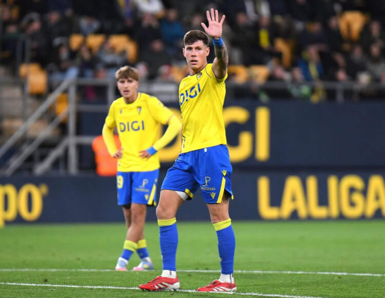 iker-recio-no-continuara-cadiz-ceuta-sigue-presente