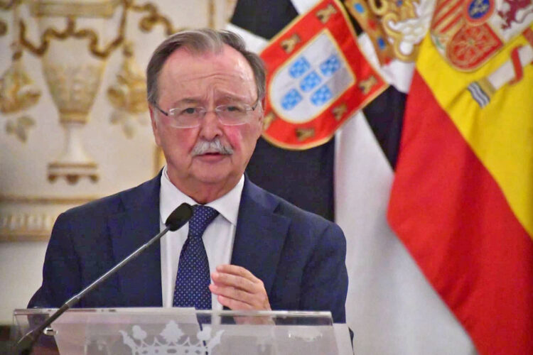 juan-vivas-feijoo-segunda-visita-ceuta-invasion-espana-merece-frontera-verdad-no-plastico-8