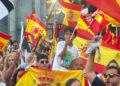manifestacion-plaza-reyes-grito-fuera-invasores-contra-delegado-gobierno-9