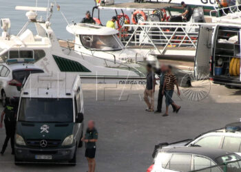 pasadores-inmigrantes-negocio-entrada-masiva-guardia-civil-detiene-dos-3