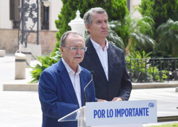 portada-visita-feijoo-vivas-ceuta-no-recuperado-normalidad-miles-personas-siguen-aqui