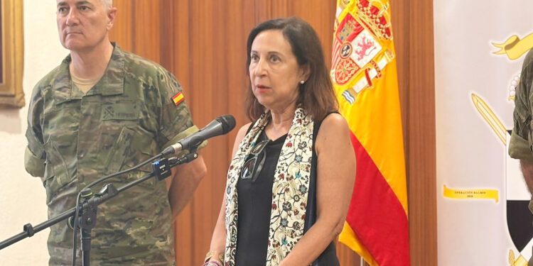 portada-visita-margarita-robles-deja-claro-ceuta-melilla-no-se-toca