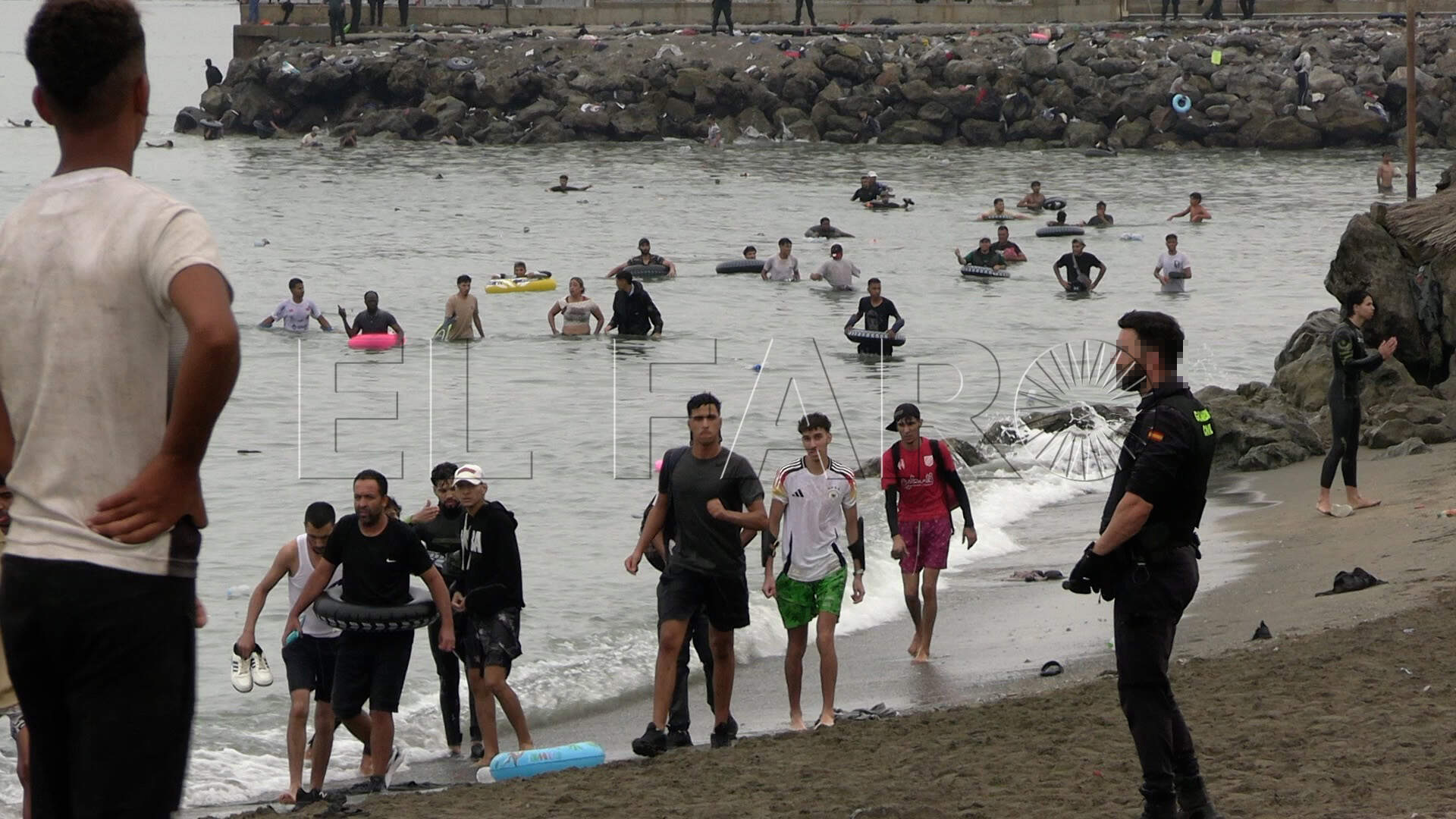 salidas-marroquies-entraron-ceuta-personas-minuto-crisis-migratoria-ceuta-4