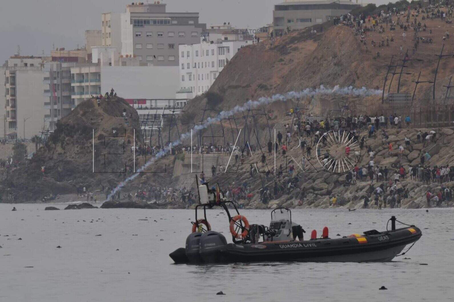 tragedia-ceuta-continua-espigon-tarajal-localizados-mas-cadaveres