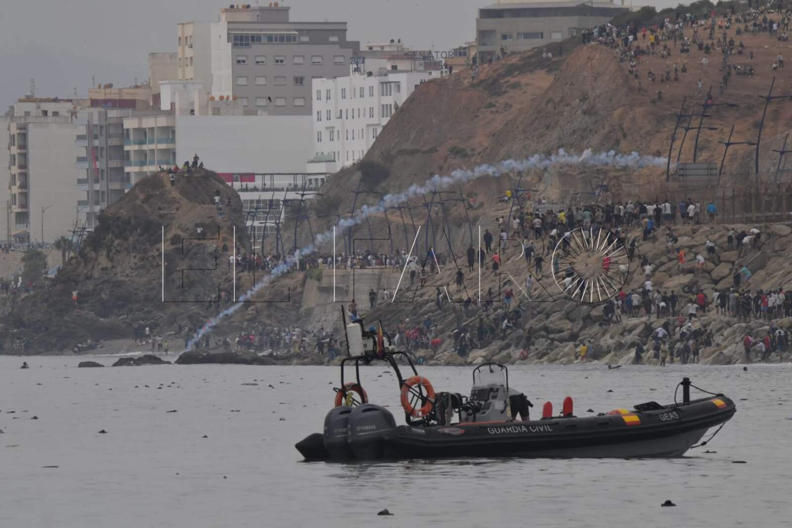 tragedia-ceuta-continua-espigon-tarajal-localizados-mas-cadaveres