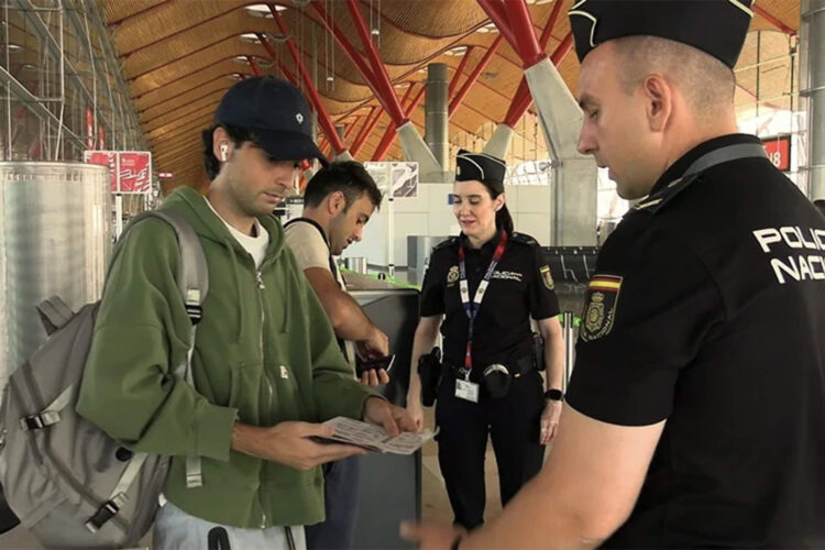 viajar-italia-pasaporte-suspension-schengen-requisitos-2