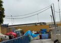 comerciantes-poligono-chimenea-necesitamos-higiene-olores-son-insoportables-17