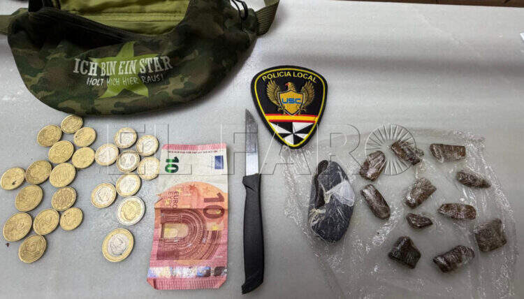 expulsado-argelino-sorprendido-policia-local-vendiendo-droga