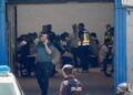 marlaska-visita-cate-conocer-primera-mano-filiacion-inmigrantes-3