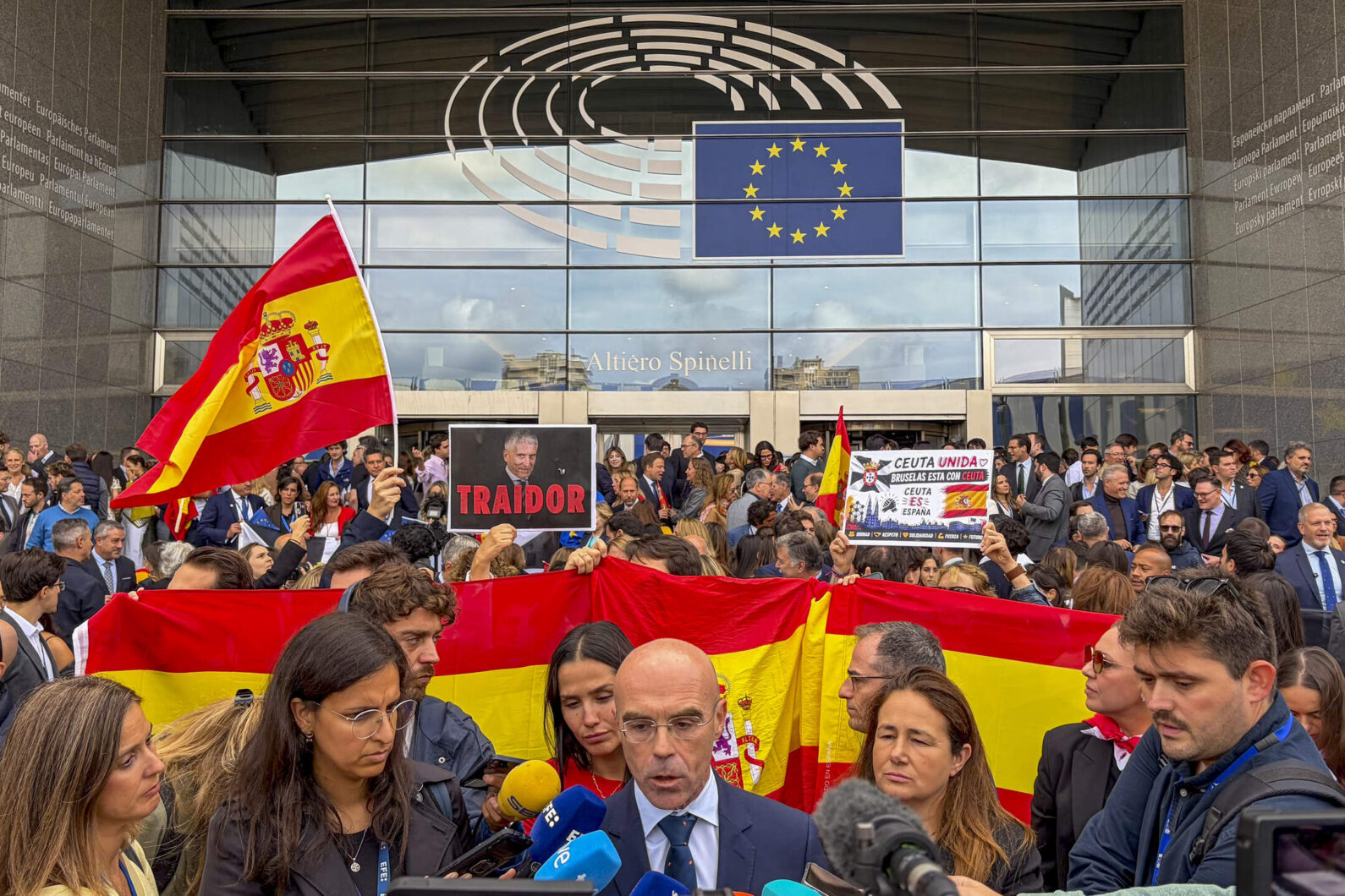 parlamento-europeo-ceuta-concentracion-apoyo-bruselas-3