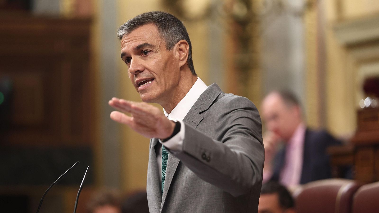 pedro-sanchez-comparecencia-congreso-ceuta-1