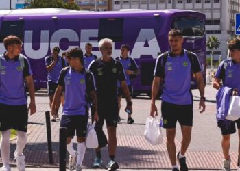 El Valladolid descubrió en la Península a un menor escondido en los ejes de su autobús