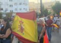 vecinos-bloquean-trafico-mostrar-rechazo-espacios-inmigrantes-puerto-11