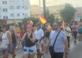 vecinos-bloquean-trafico-mostrar-rechazo-espacios-inmigrantes-puerto-15