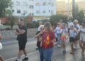 vecinos-bloquean-trafico-mostrar-rechazo-espacios-inmigrantes-puerto-16