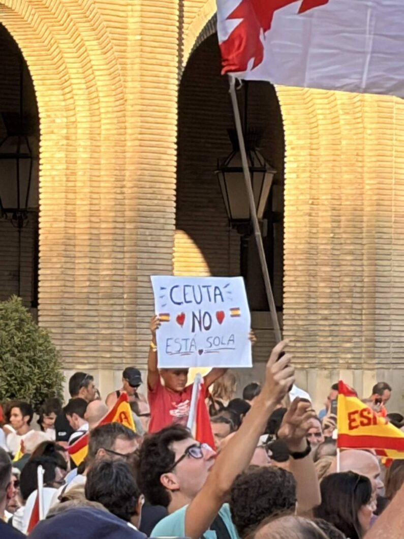 zaragoza-concentracion-apoyo-ceuta